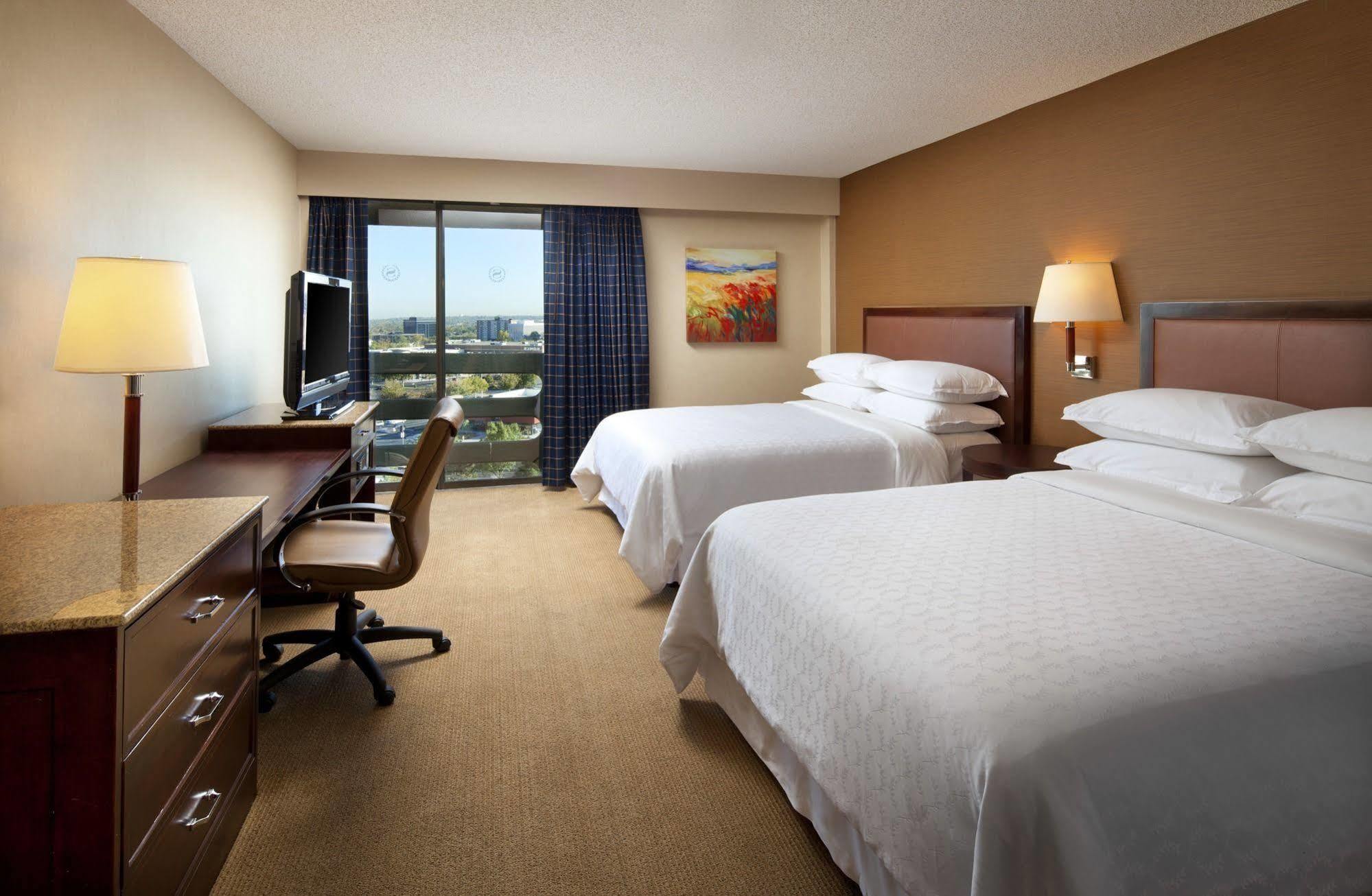 Sheraton Albuquerque Uptown By Marriott Екстериор снимка